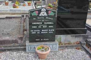 Farrell Andrew Clooncoose